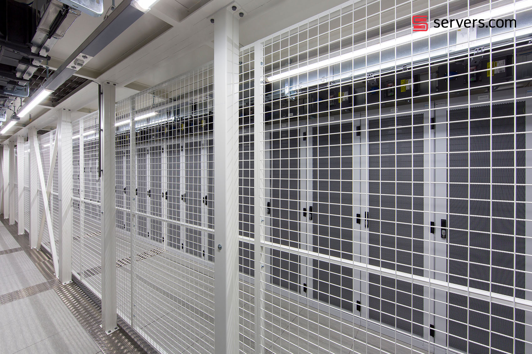 servers.com data center interior